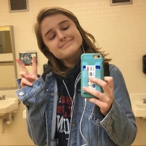 Meet your Posher, Katie